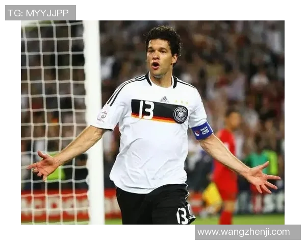 足球场上的24号球星是谁 揭开这位神秘球员的传奇故事与成就 足球场上的24号球星是谁 揭开这位神秘球员的传奇故事与成就